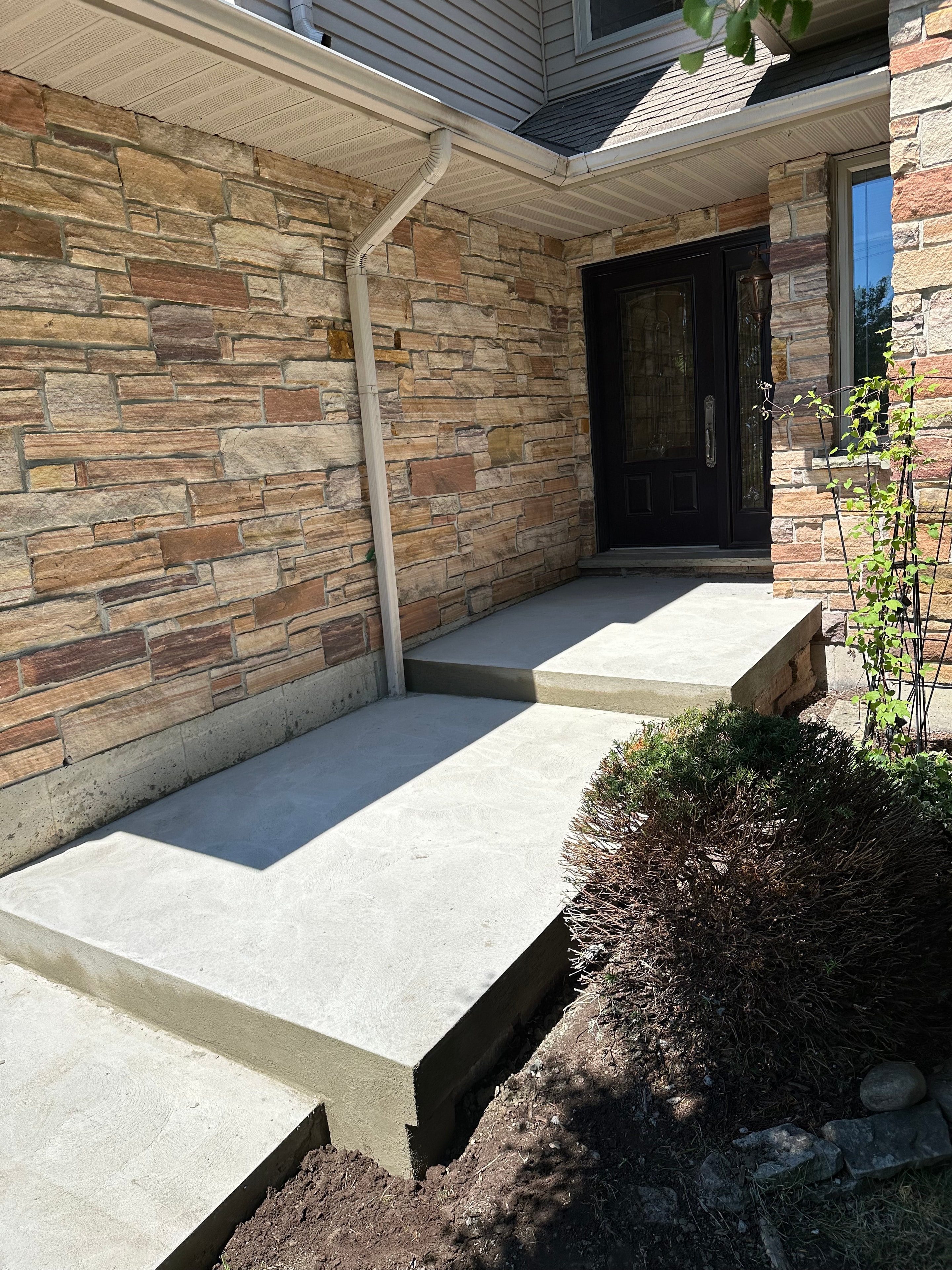 Flagstone Entryway & Parging